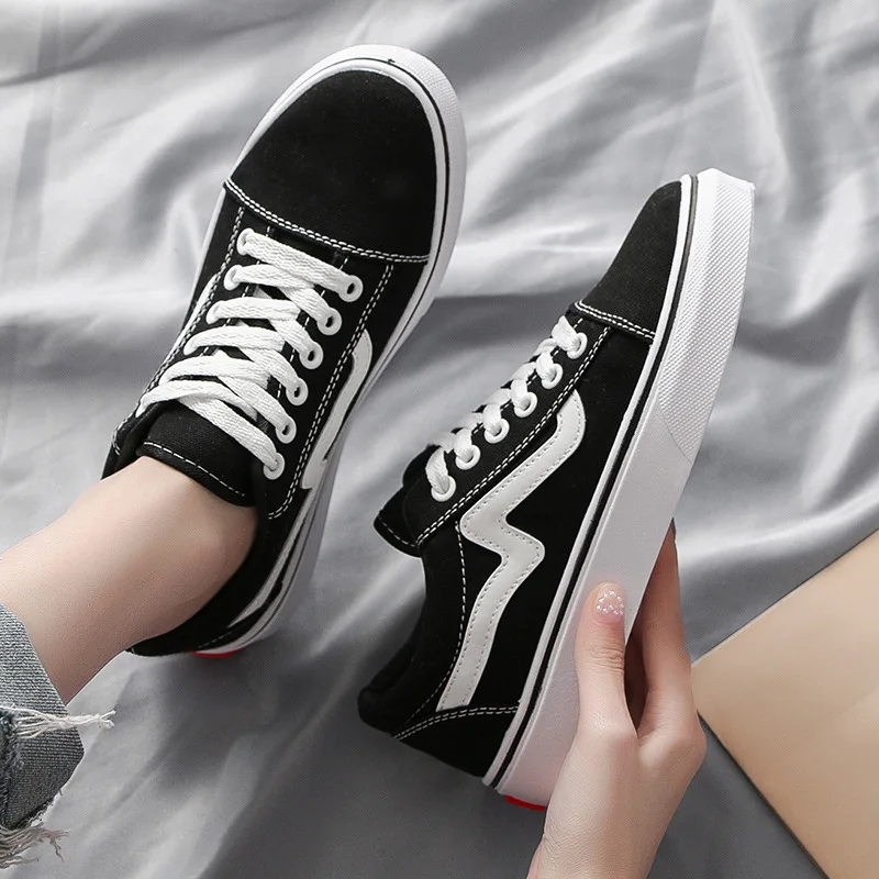 Белые женские туфли для медсес – обзор и цена White Sneaker Care Kit